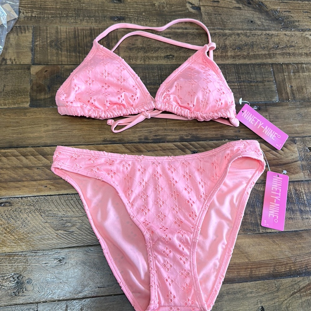 NINETY-NINE DEGREES JUNIORS EYELET BIKINI: PINK: NEW WITH TAGS: SIZE S (3/5)